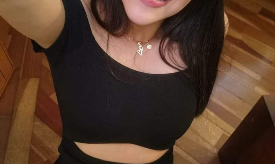 Packs de esta Nena xxx con Cabello Lizo Colombiana