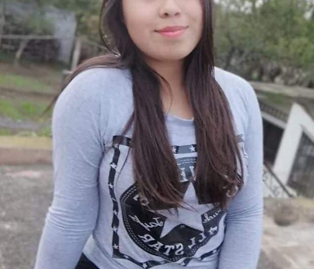 Packs de fotos y videos de laura por mega